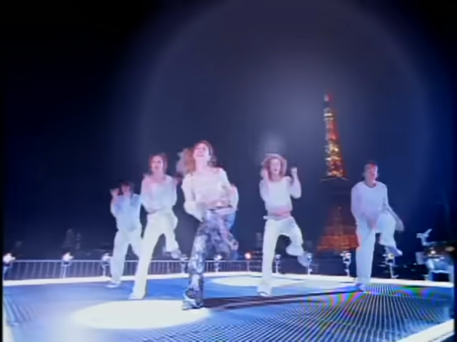 BoA 보아 'No.1' MV 1-38 screenshot.png