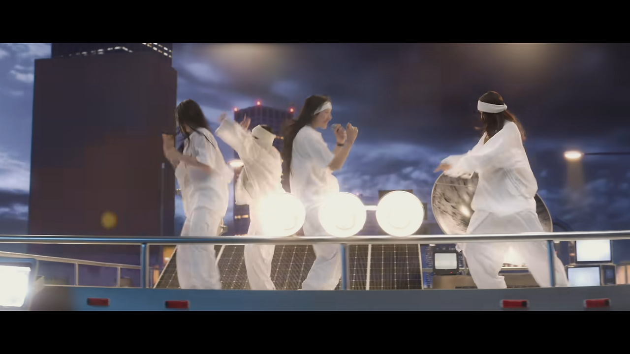 NewJeans (뉴진스) 'Supernatural' Official MV Teaser 1 0-11 screenshot.png