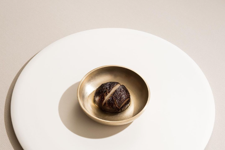 더모먼트 모수2.png