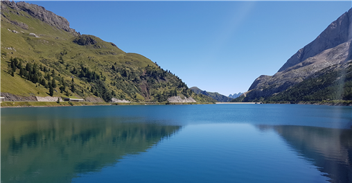 2-168 페다이아 호수.png