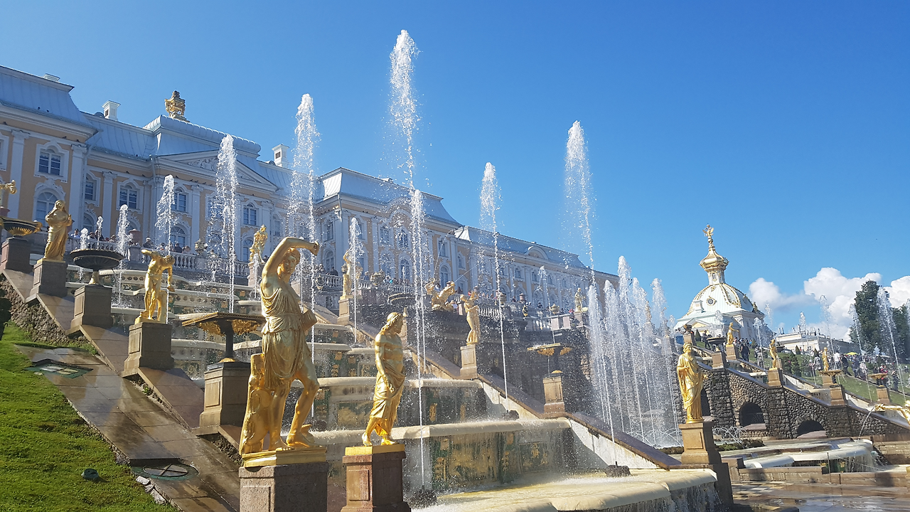 2-106 표토르대제의 여름궁전 6 (2).png