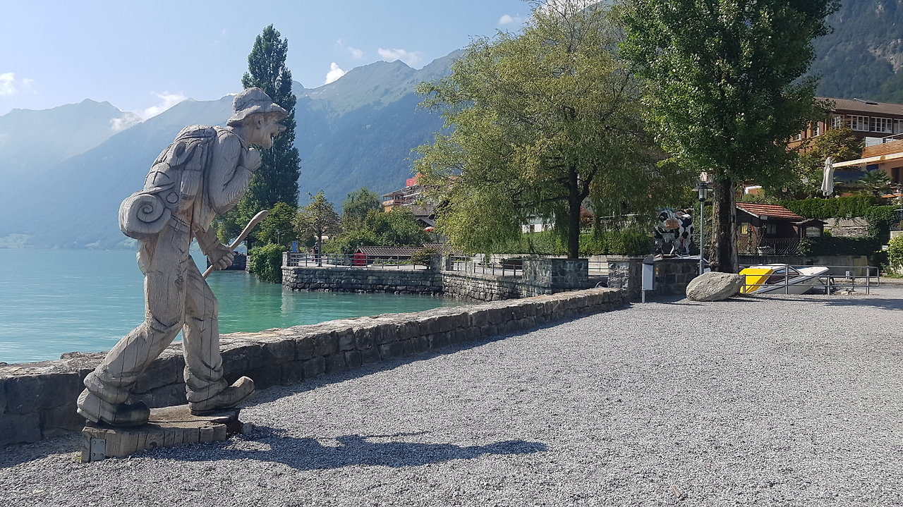 2-140 툰호수의 여유로움 3.png