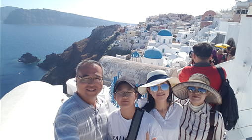 2-46 산토리니섬의 아름다운 풍경들 1.png