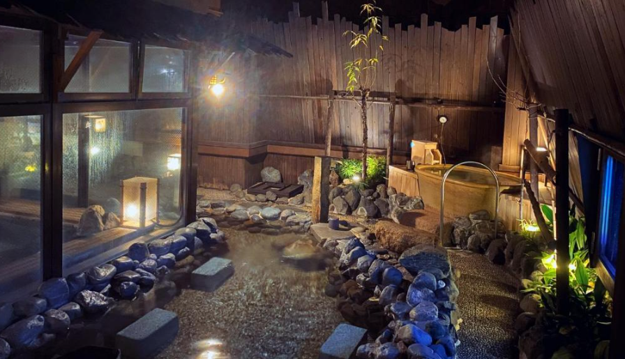 도미 인 아키하바라 핫 스프링.png