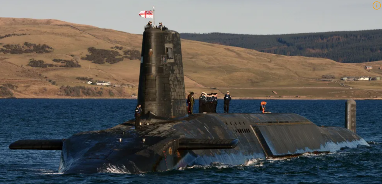 영국의 뱅가드급 핵잠수함과 트라이던트 II D5 미사일.png