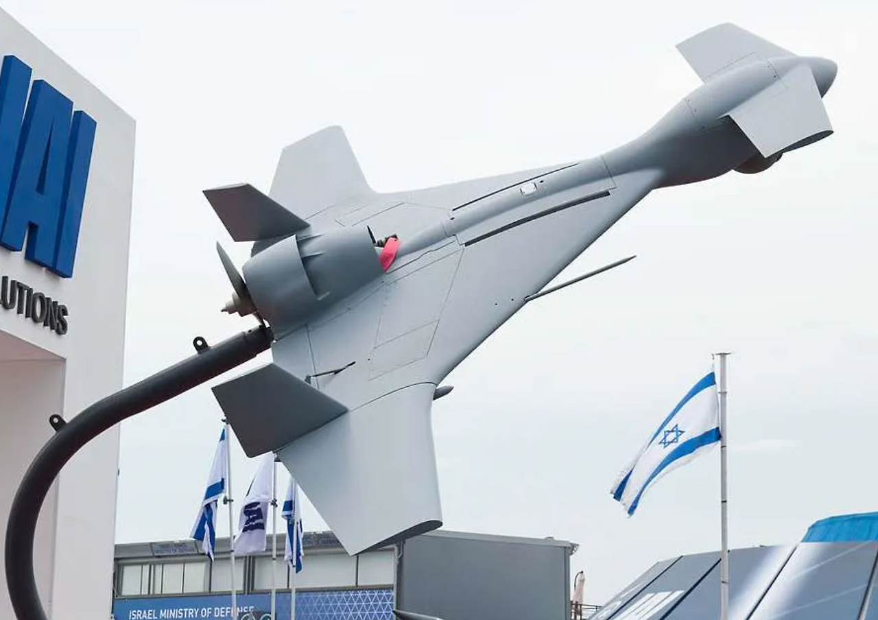 이스라엘 자폭 무인기 하록.png