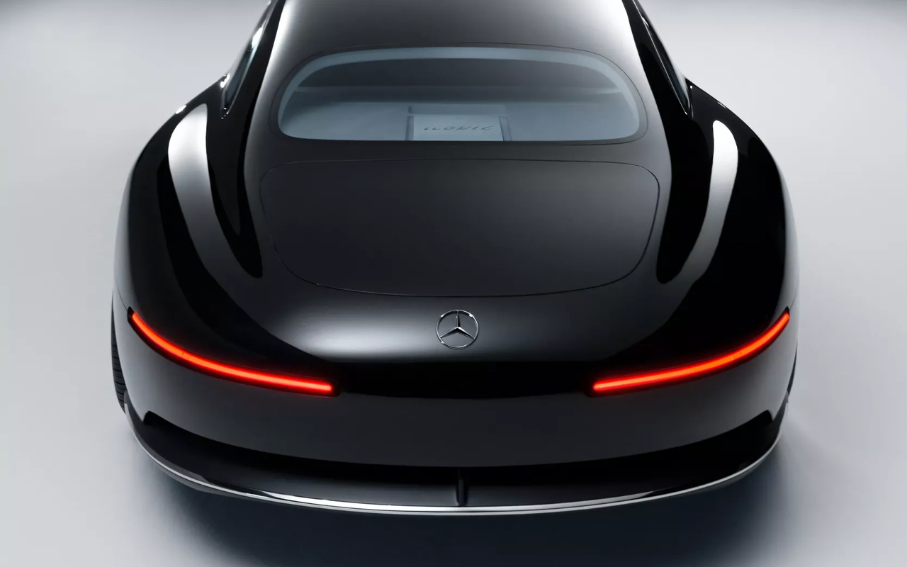 벤츠 아이코닉 7.png