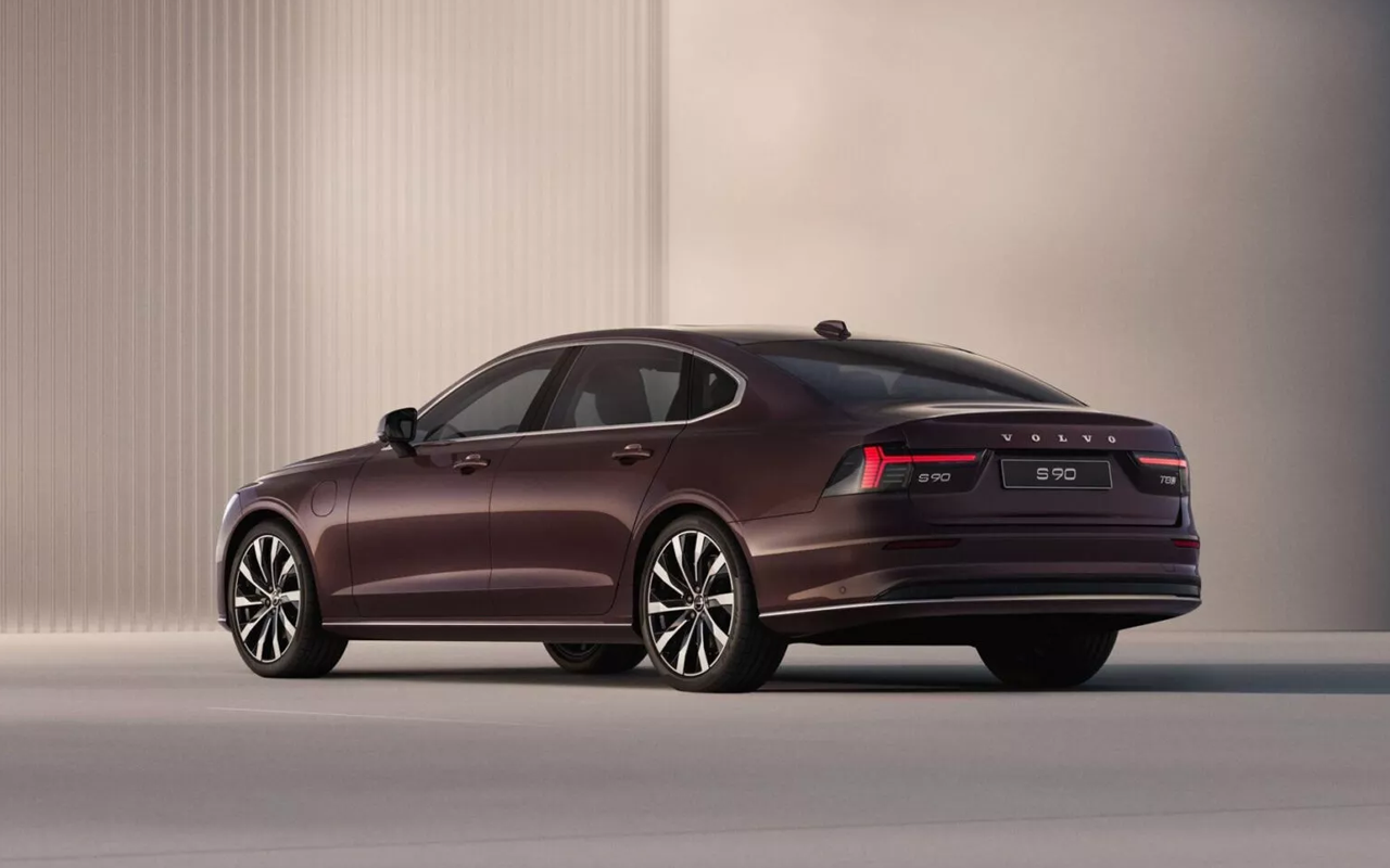 볼보 페이스리프트0.png