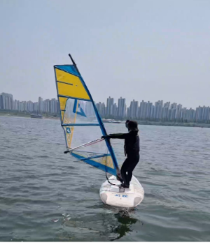 브런치 경제신문 파도.png