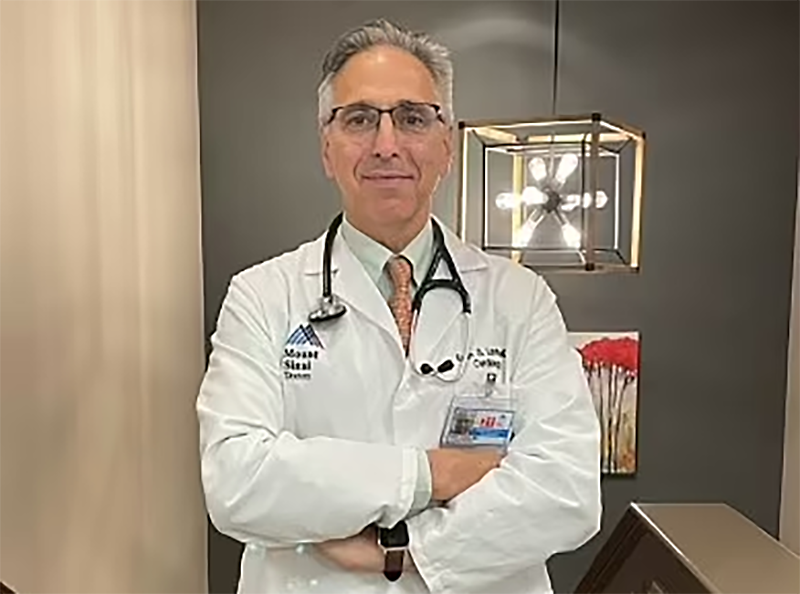 마운트 시나이 병원의 에반 레빈(Evan Levine) 박사.png