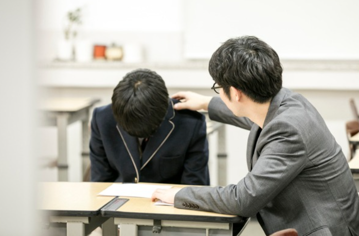 청소년 소년부송치 걱정.png