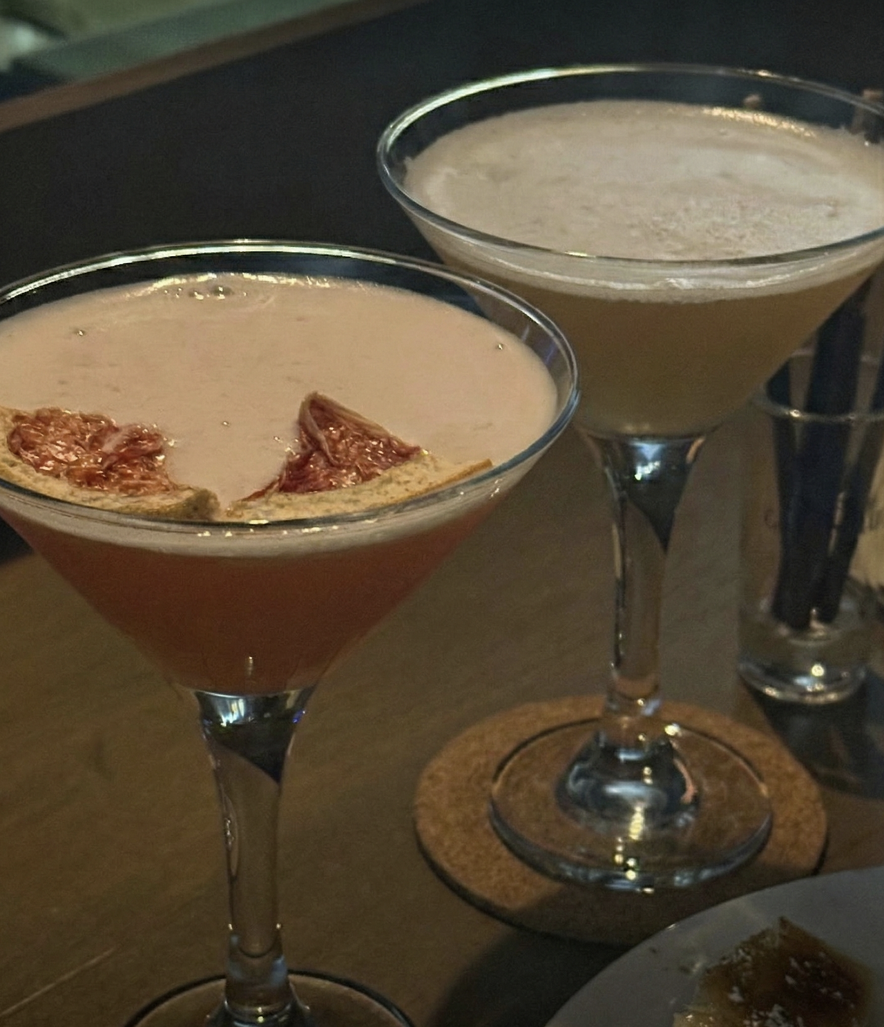 강남 선릉 혼술바 어울림에서 파는 칵테일 사진.png