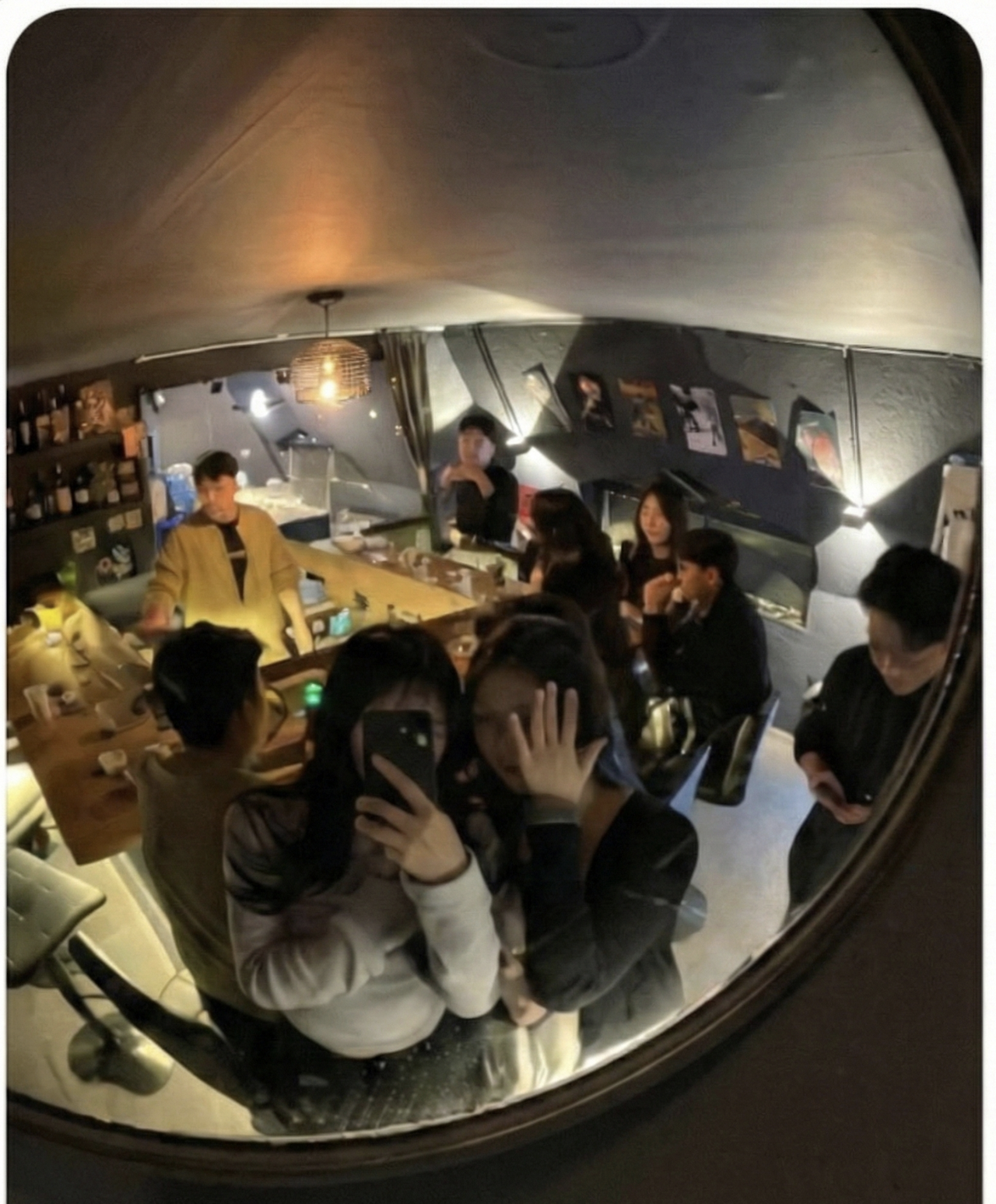 강남 선릉 혼술바 어울림 손님 사진.png