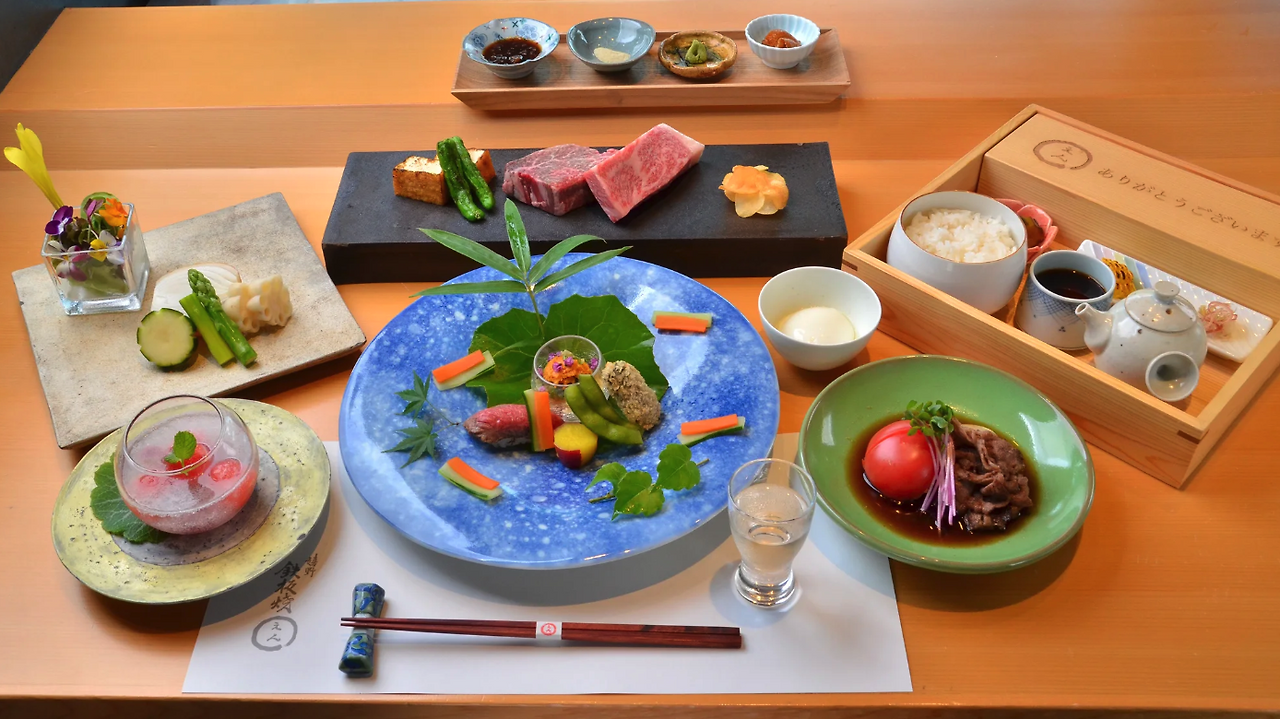 스크린샷 2024-08-28 01.43.16.png