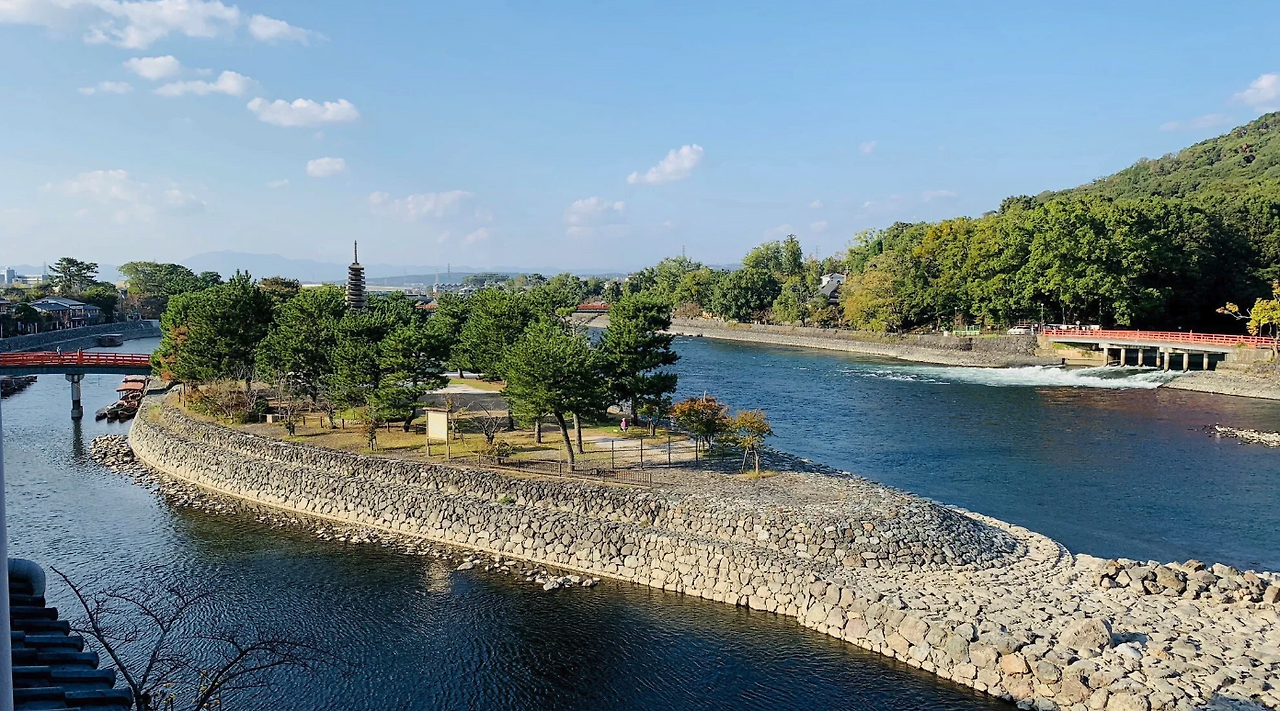 스크린샷 2024-08-27 07.03.05.png