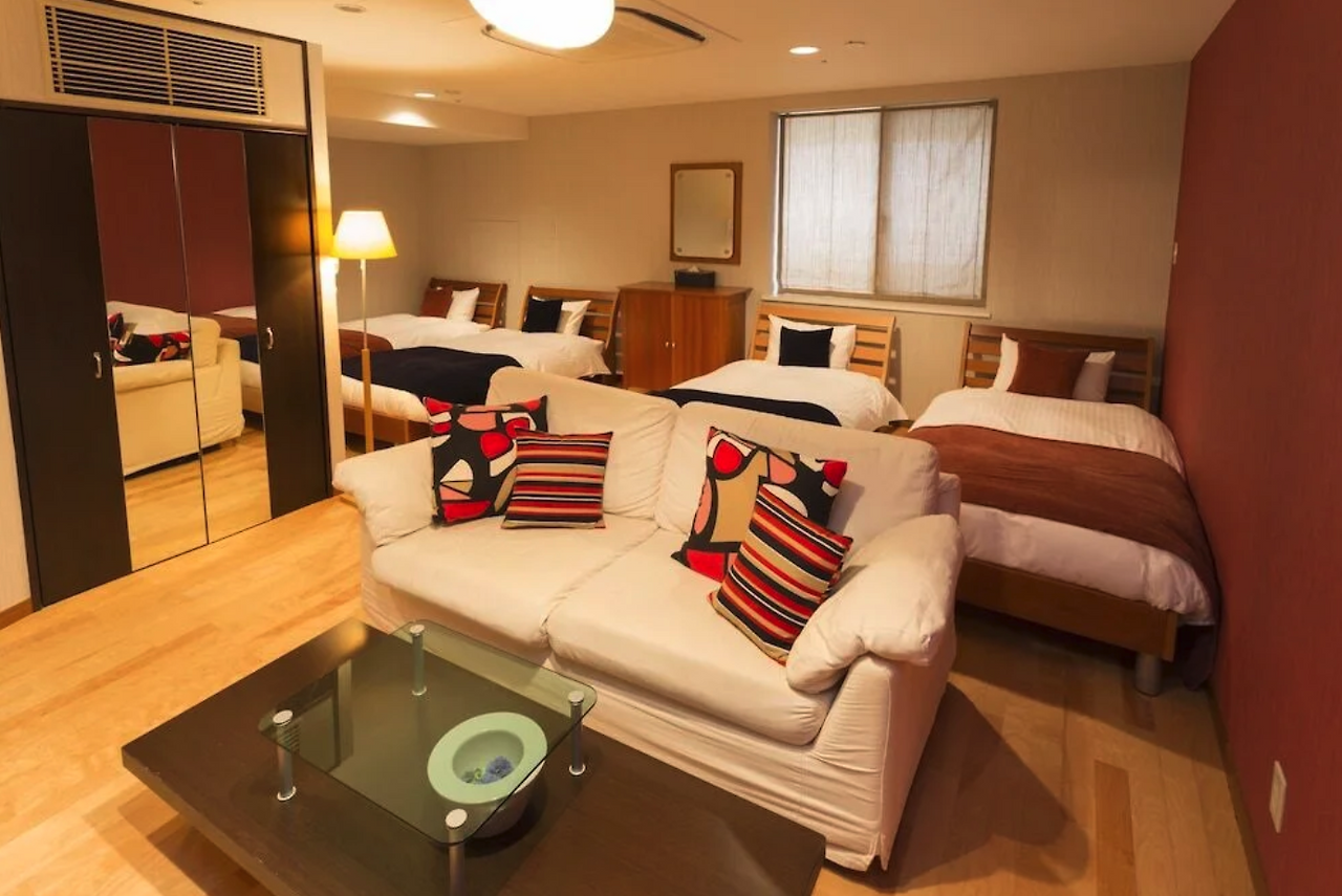 스크린샷 2024-08-28 01.54.38.png