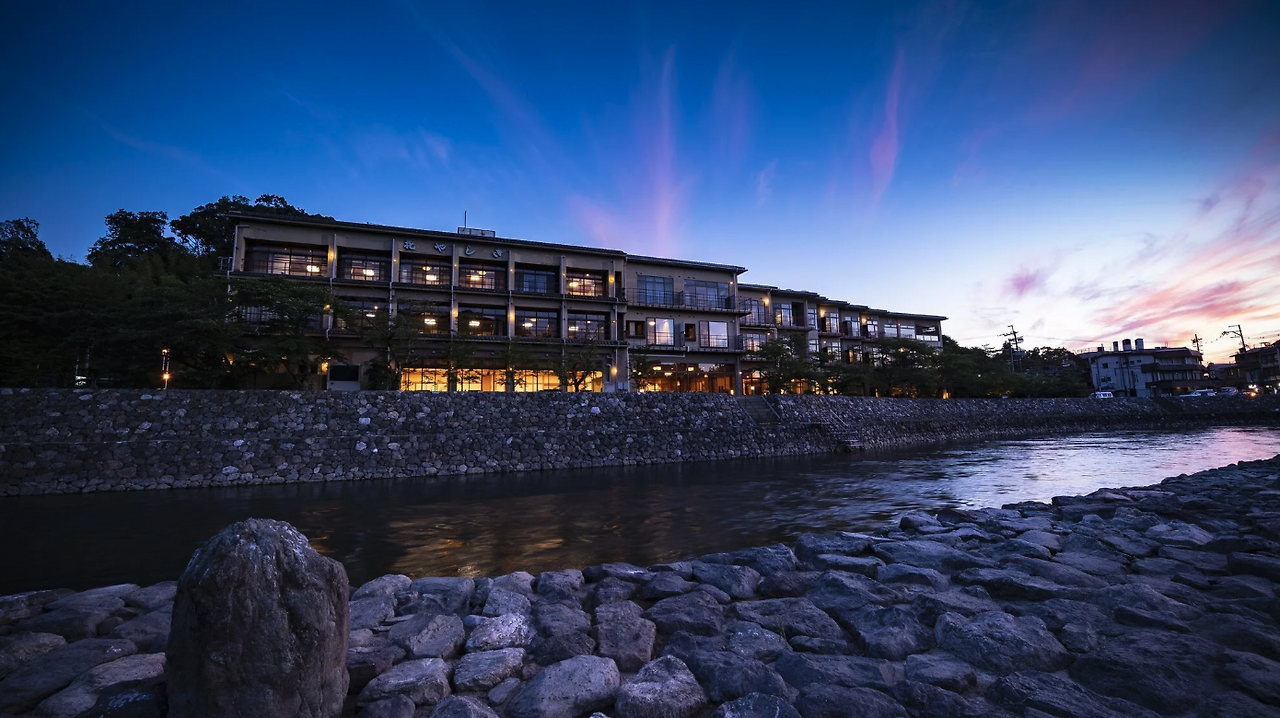 스크린샷 2024-08-27 07.02.58.png