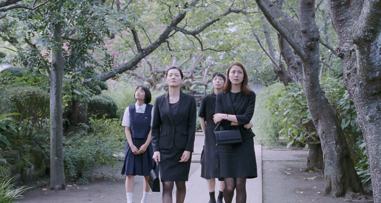 바닷마을 다이어리 Our.Little.Sister.2015.mp4_20230725_125439.543.png