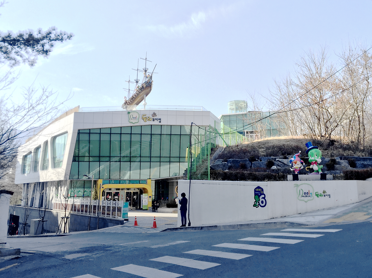 08_둘리뮤지엄앞_3.png