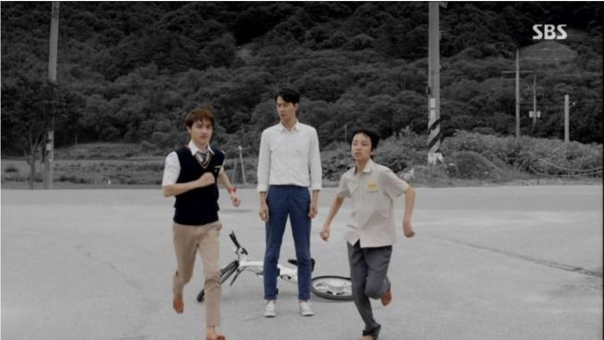 엄정은 사진5.png