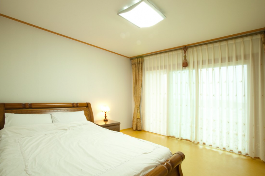 서귀포 산방산 탄산온천 힐링빌 펜션 (7).png