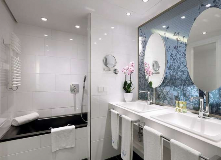 유로스타스 북 호텔 (5).png