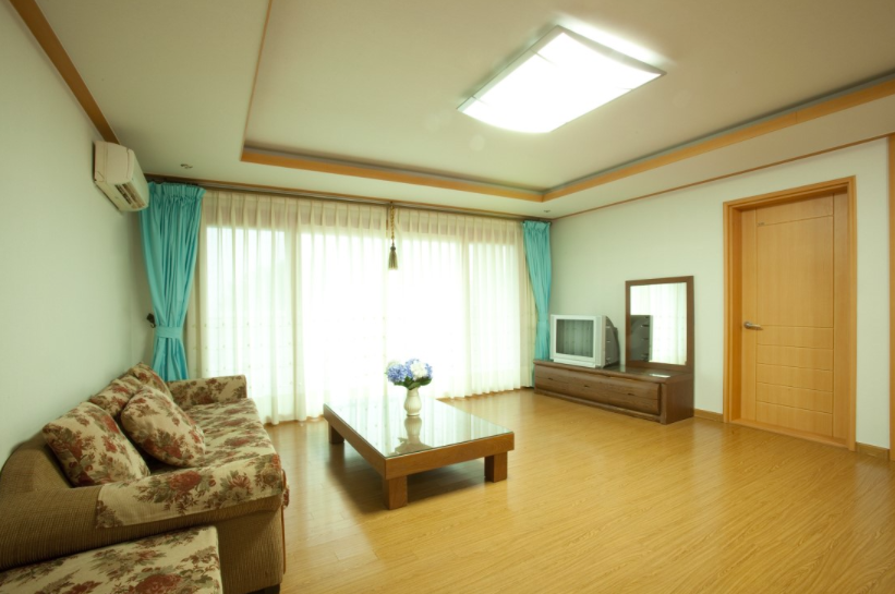 서귀포 산방산 탄산온천 힐링빌 펜션 (5).png