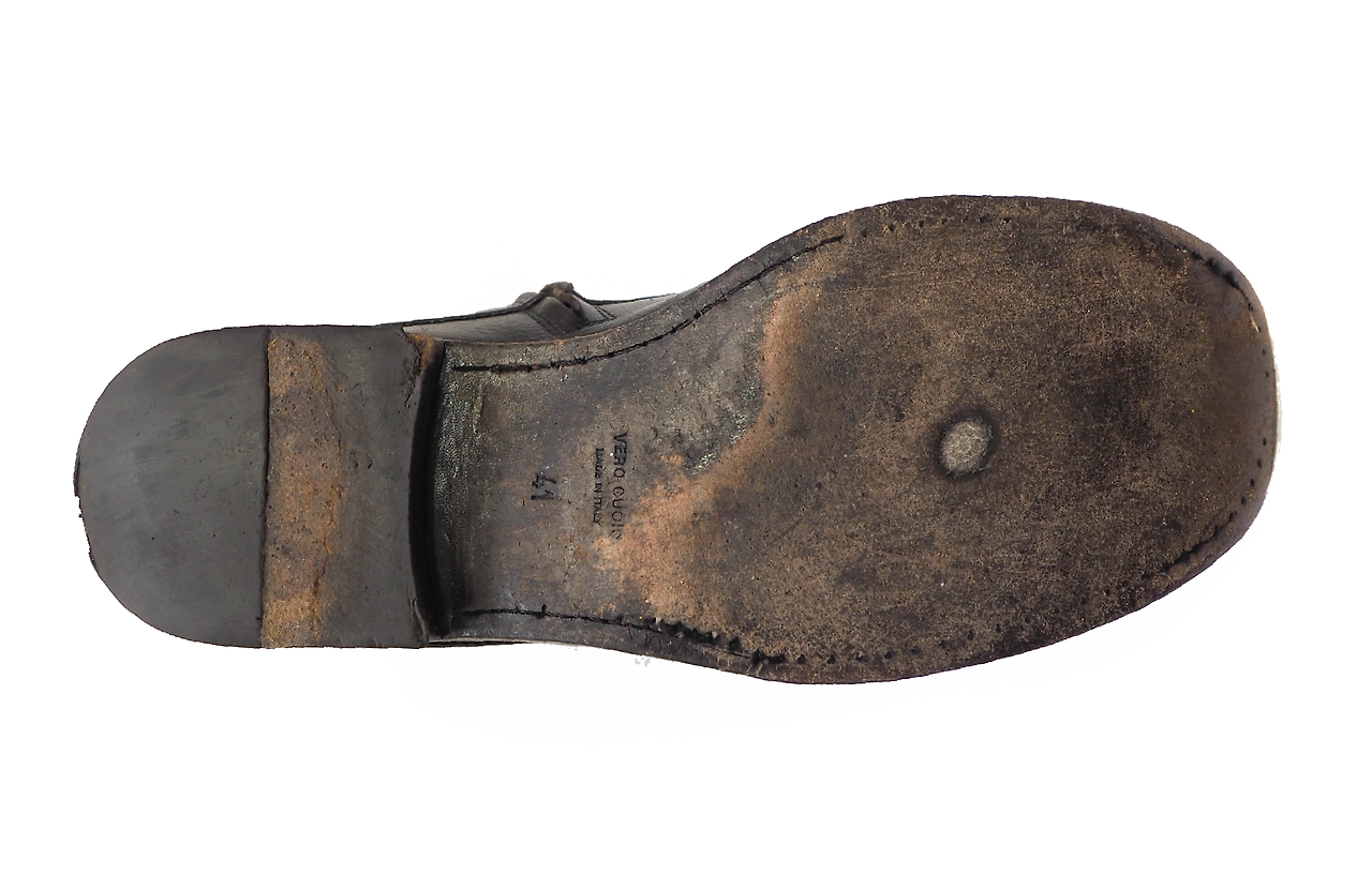 worn-half-leather-soles-01.png