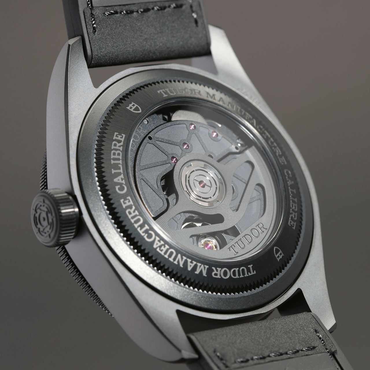 TUDOR-2020-S28-1695.png