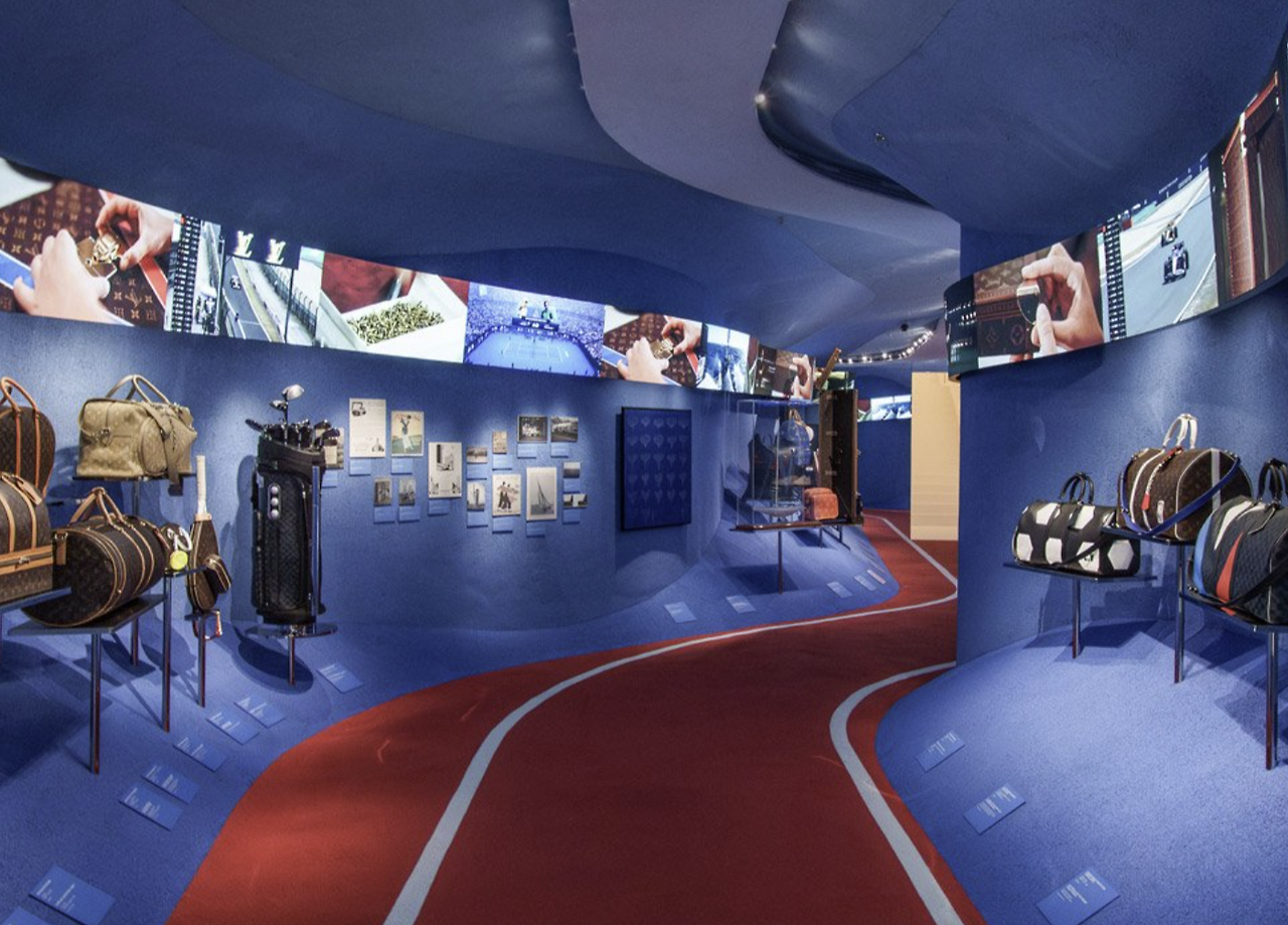 비범한 여정의전시.png