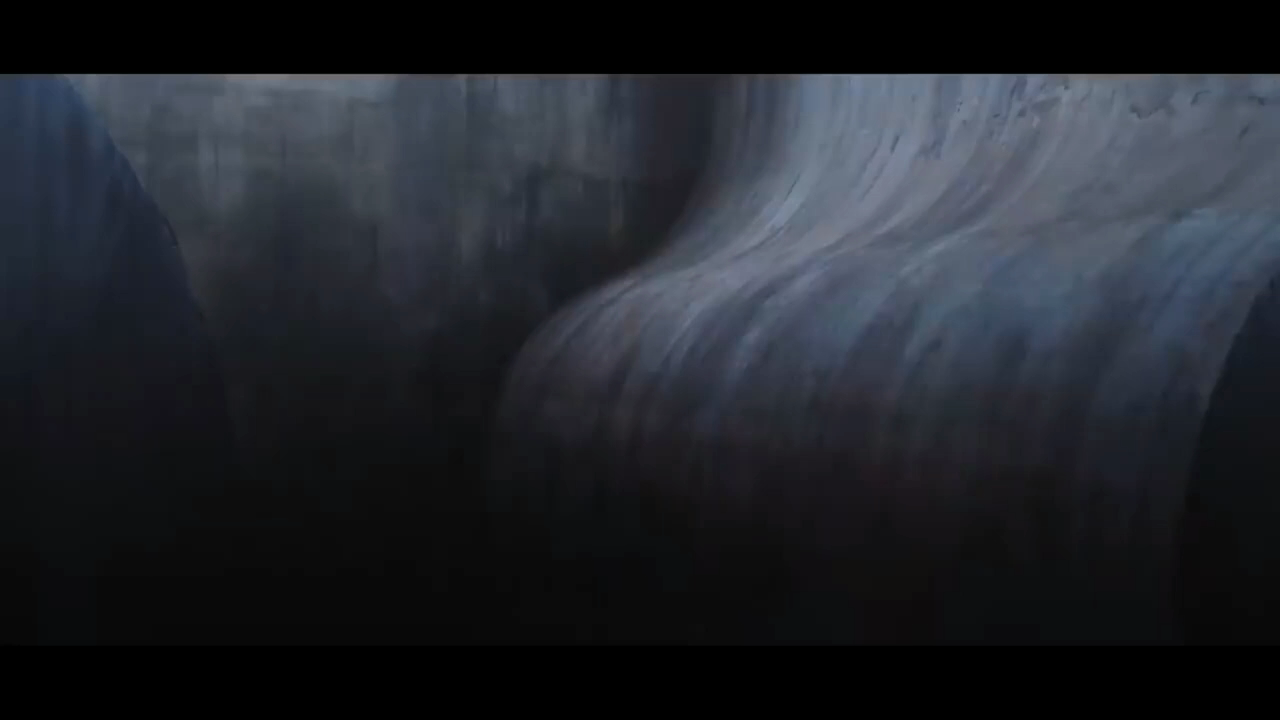 눈떠보니 곡면에 걸쳐져 있는 여자...영화 커브!!(결말포함).mp4_20260201_193718.893.png