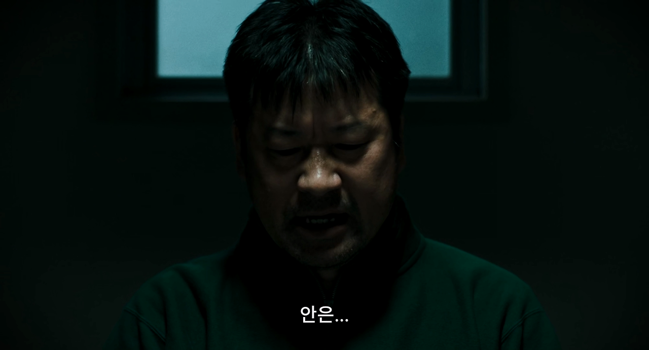 e_안이라는 이름의 여자_지끔껏 쌓아온 것들을 스스로 무너뜨렸다는 자책에서 비롯된 행.mp4_20260128_113858.982.png