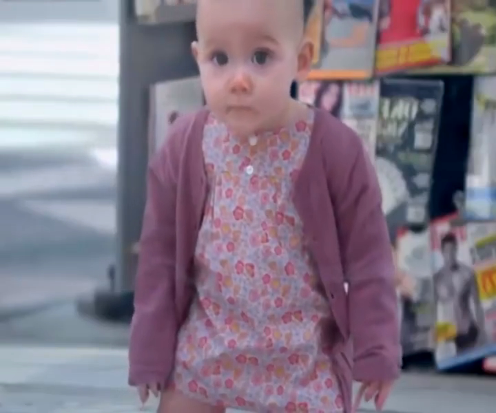 거울을 보면 아이로 변한다.mp4_20260130_140304.802.png