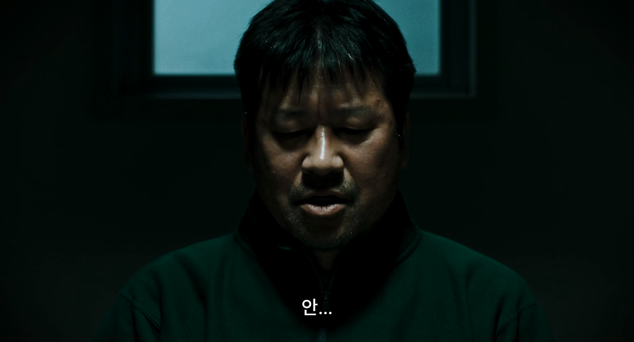 e_안이라는 이름의 여자_지끔껏 쌓아온 것들을 스스로 무너뜨렸다는 자책에서 비롯된 행.mp4_20260128_113602.795.png