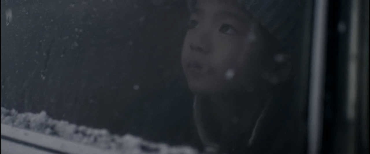 어린 소년들 형은 아버지를 이해하고 동생은 어머니를 이해한다 그 차이는 무엇인가 기억의 원더랜드.mp4_20260203_210635.962.png