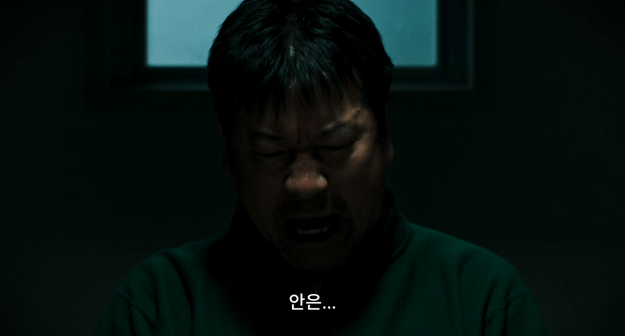 e_안이라는 이름의 여자_지끔껏 쌓아온 것들을 스스로 무너뜨렸다는 자책에서 비롯된 행.mp4_20260128_113915.632.png