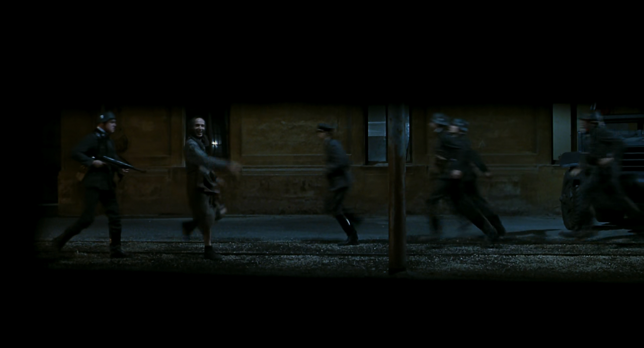 Life Is Beautiful 1997 1080p BluRay x265 HEVC 10bit AAC 5.1-LordVako.mkv_20260201_195753.552.png