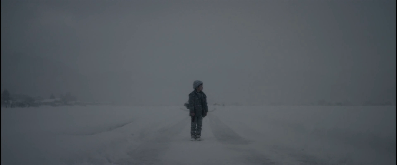 어린 소년들 형은 아버지를 이해하고 동생은 어머니를 이해한다 그 차이는 무엇인가 기억의 원더랜드.mp4_20260203_210611.649.png