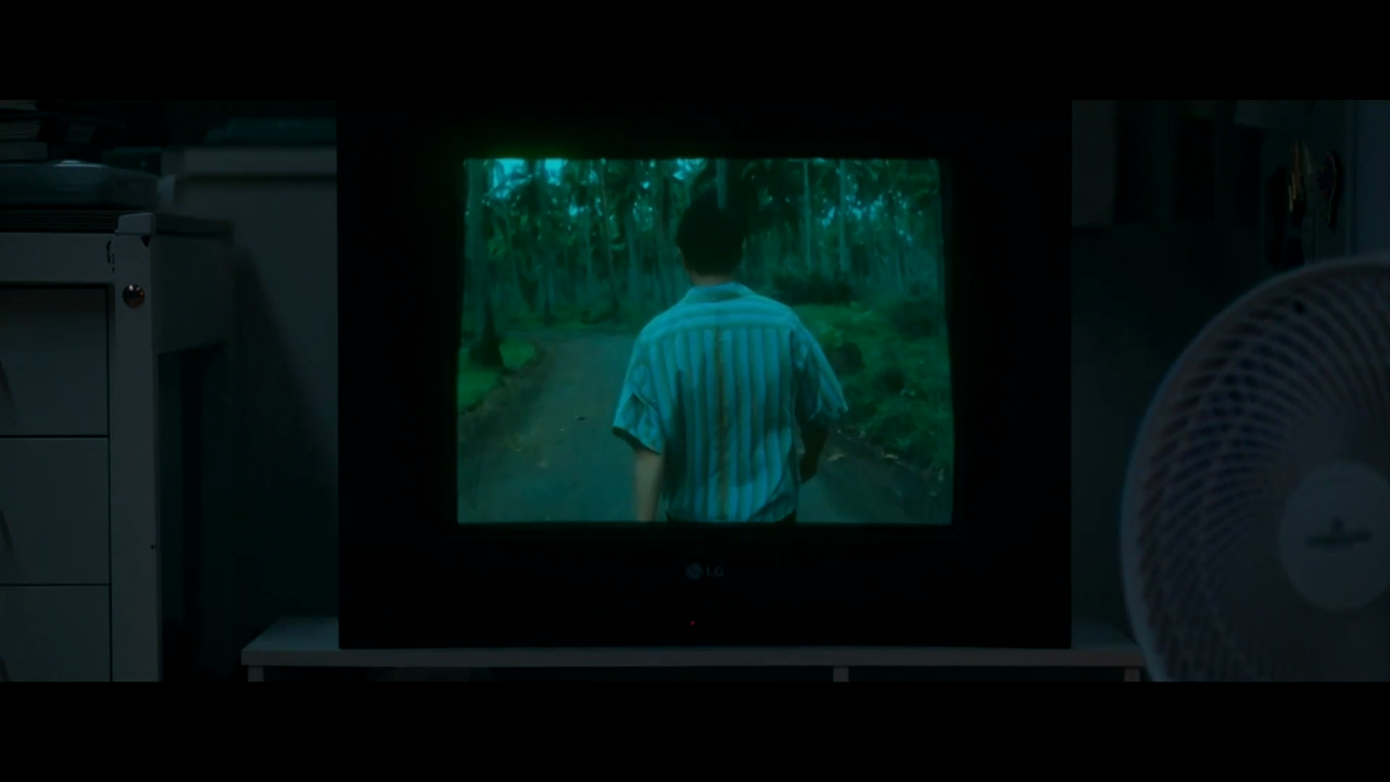 장르만로맨스_ 거절 당하는 사람의 뒷모습은 거의 같다.mp4_20260209_122824.728.png