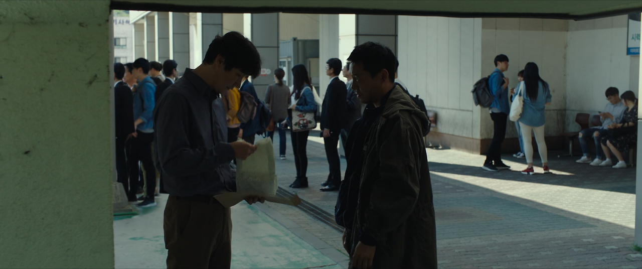 [한국영화] 나를 찾아줘 Bring.Me.Home.2019.1080p.BDRip.HEVC.QAAC.KOREAN[ED0A7D64].mkv_002235833.png