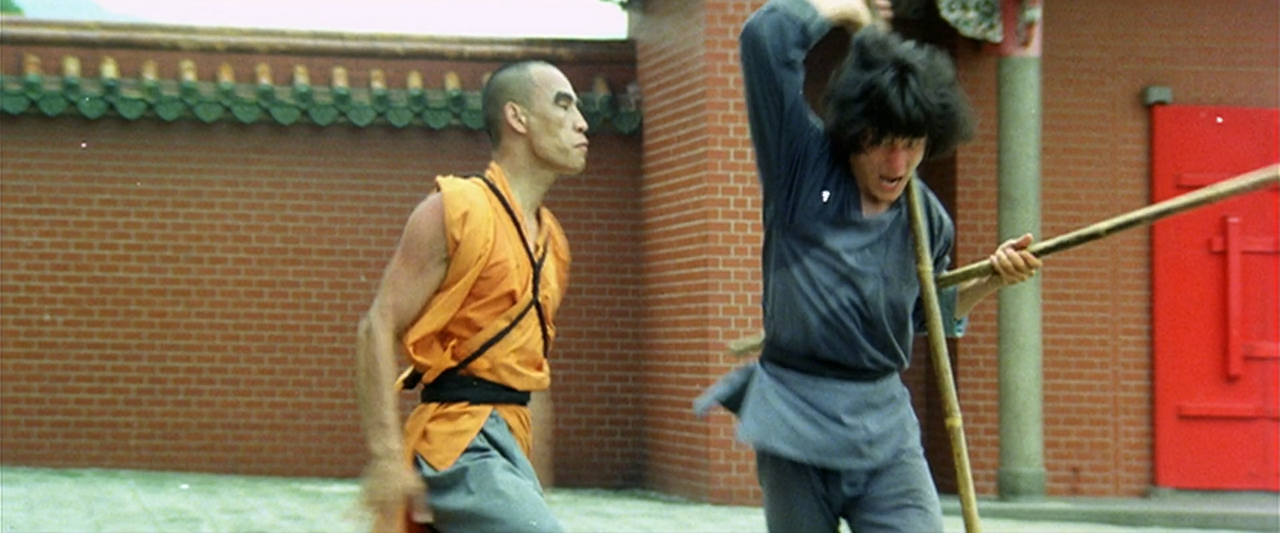 권정.금강혈인.성룡.Spiritual.Kung.Fu.1978.CHINESE.1080p.BluRay.x264.DTS-TUSA.mkv_004329700.png