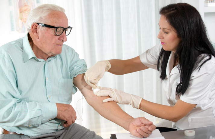 20260301 _ 혈액검사로 고령자 2년 생존 예측 _ 2.png