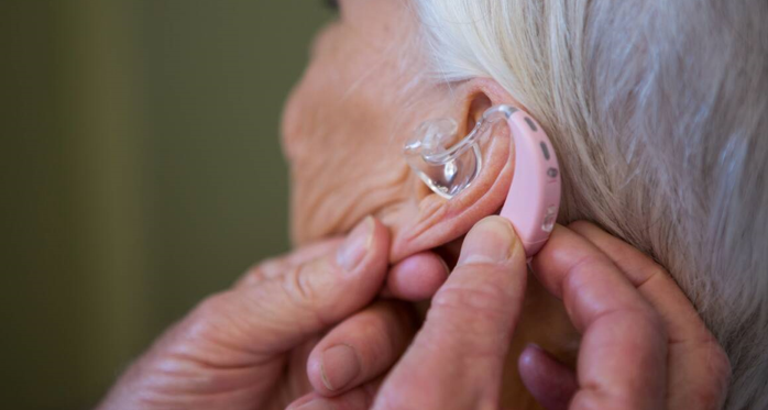 20260127 _ 보청기, 노년 치매 위험 33% 낮출까 _ 2-2.png