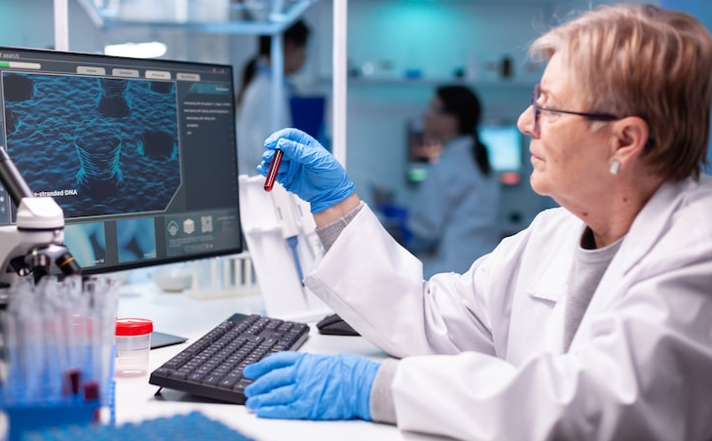 20260301 _ 혈액검사로 고령자 2년 생존 예측 _ 2-3.png