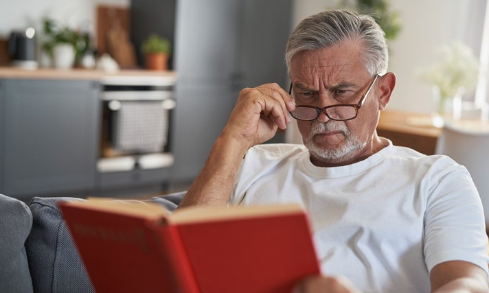 20260402 _ 치매 예방, 앉아서 '무엇을 하느냐'가 운동만큼 중요하다 _2-1.png