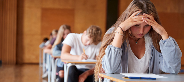 20260222 _ 학업 스트레스, 15세 압박이 20대 우울·자해로 _ 2.png