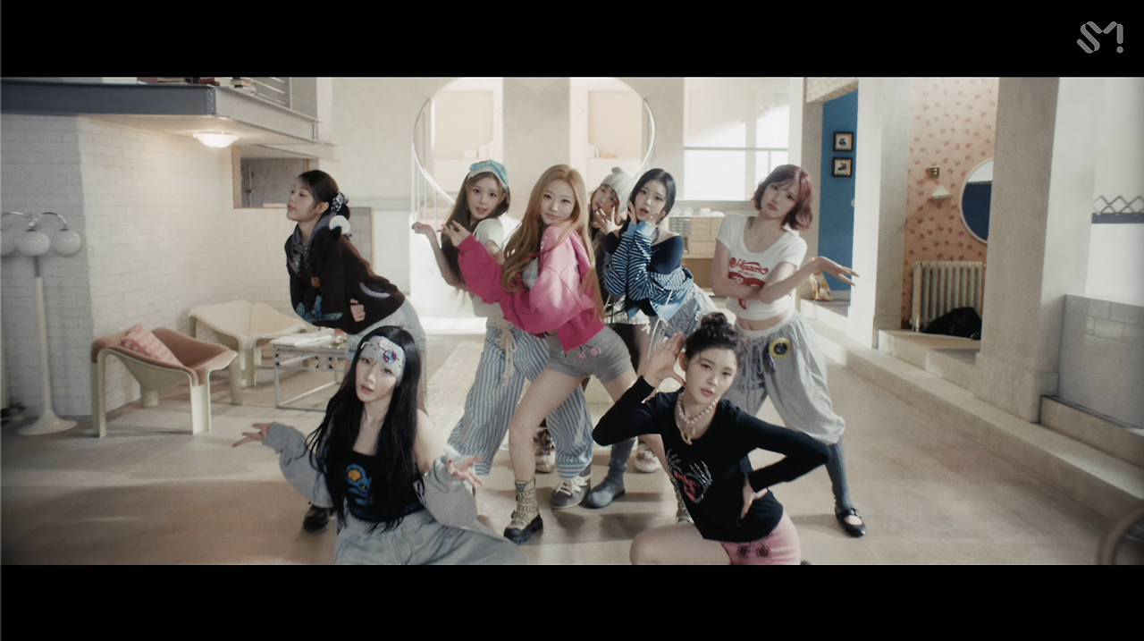 하츠투하츠 RUDE! 리뷰 무례할 정도로 완벽한 데뷔 1주년 해답 2026-02-24 오후 7.16.36.png