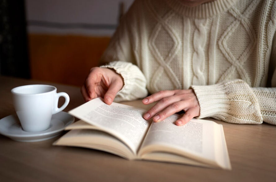 깊이 있는 읽기가 힘들 땐 슬로 리딩이 최고 6.png