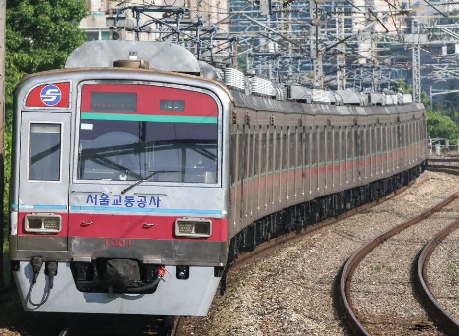 스크린샷 2026-03-10 오후 6.25.51.png