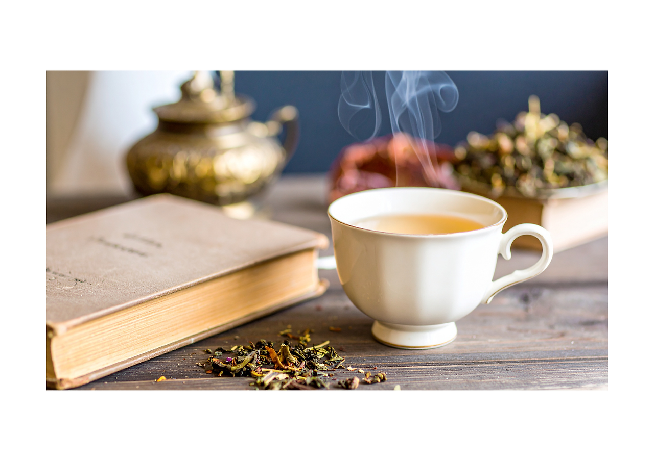 노란색 귀여운 꽃무늬 어린이 입학 축하 이벤트 포스터의 사본.png